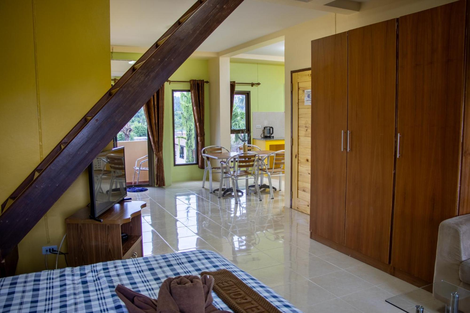 Thai Life Guesthouse Khaolak Khao Lak Exterior photo